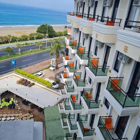 Sun Fire 4* אלאניה