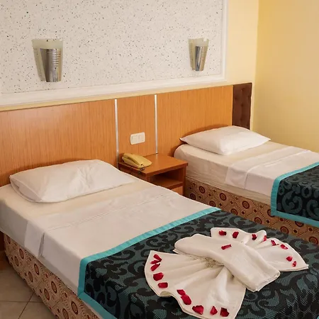 Sun Fire מלון אלאניה