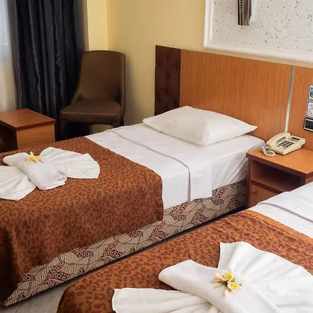 Sun Fire מלון אלאניה